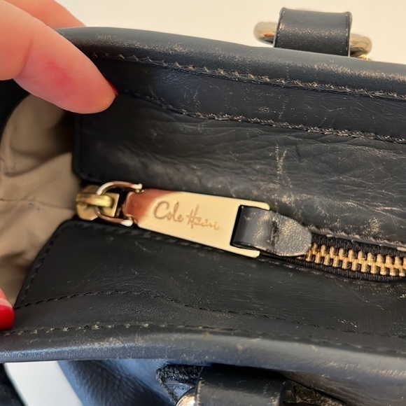 Cole Haan slate blue/grey Womens Shoulder Purse Crossbody Strap Gold Details - Picture 10 of 15